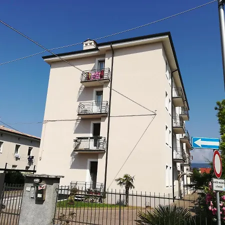 Апартаменти Francy Panorama View Бардоліно